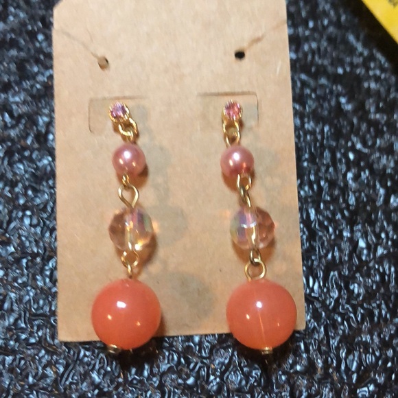 Orange & Green Beaded Necklace And Earrings With Glass Pendant - Picture 14 of 14